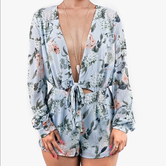 Deep V Light Blue Floral Romper - Picture 4 of 8